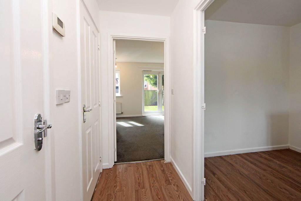 Property photo 2 of 16 Photo 2