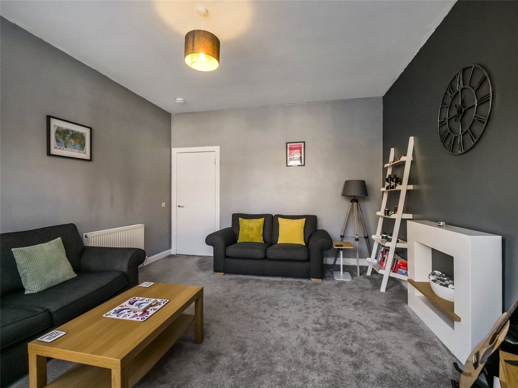 Property photo 3 of 22 Picture No. 40