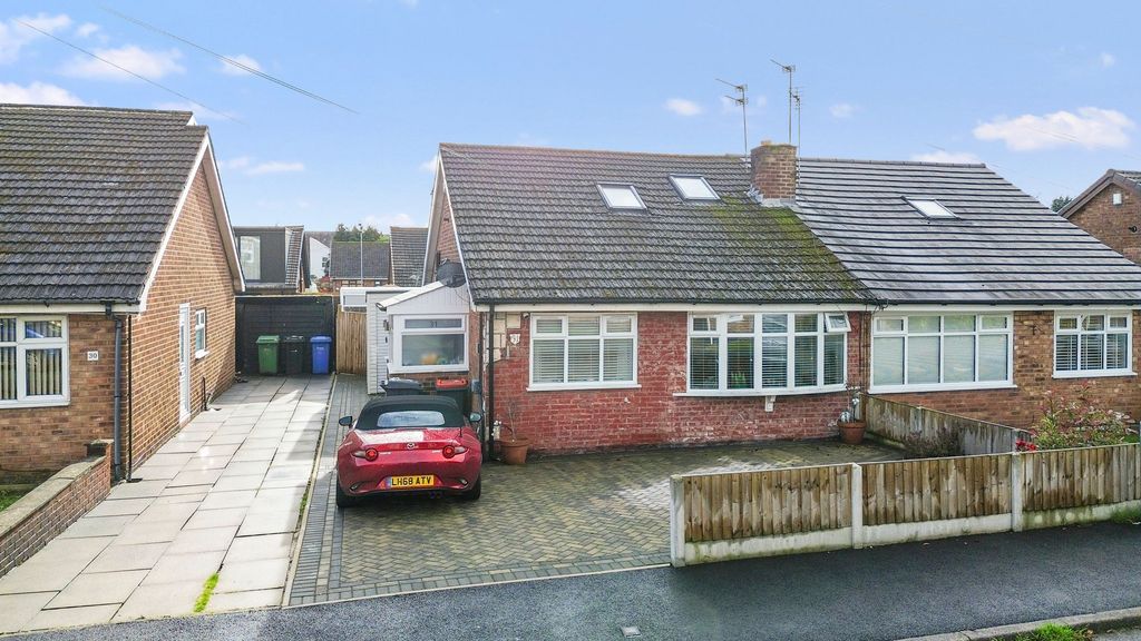 Property photo 2 of 26