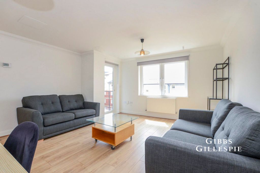 Property photo 3 of 15 Pbox-Img.Jpg