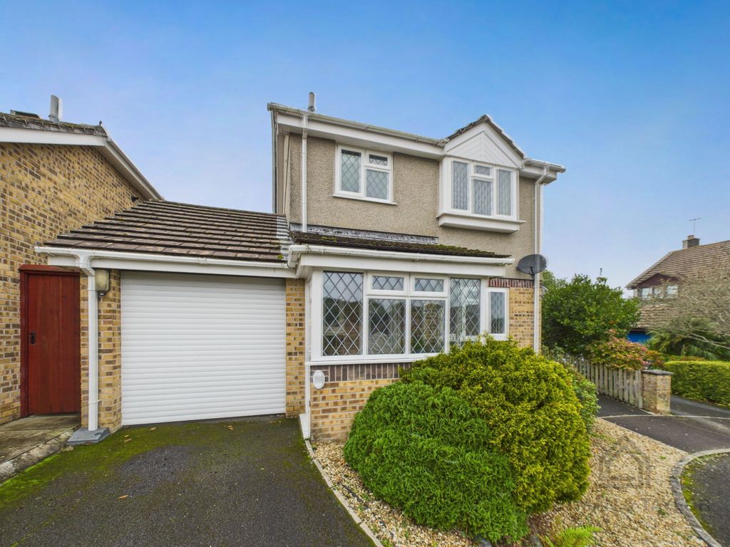 Property photo 1 of 37