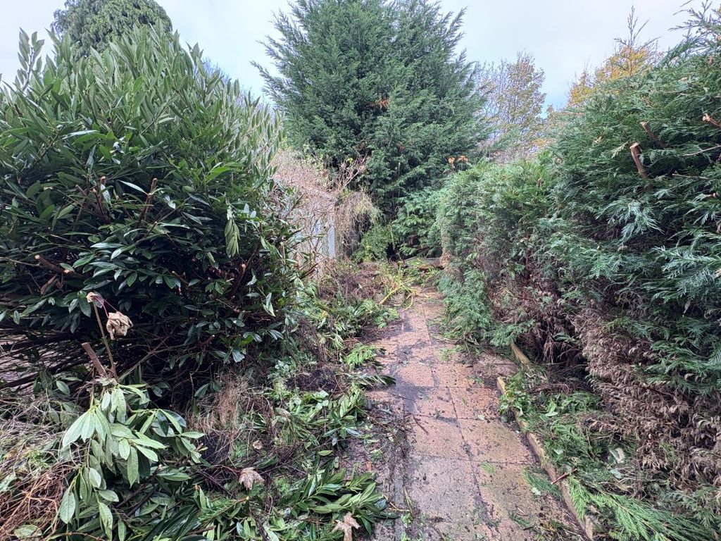 Property photo 3 of 3