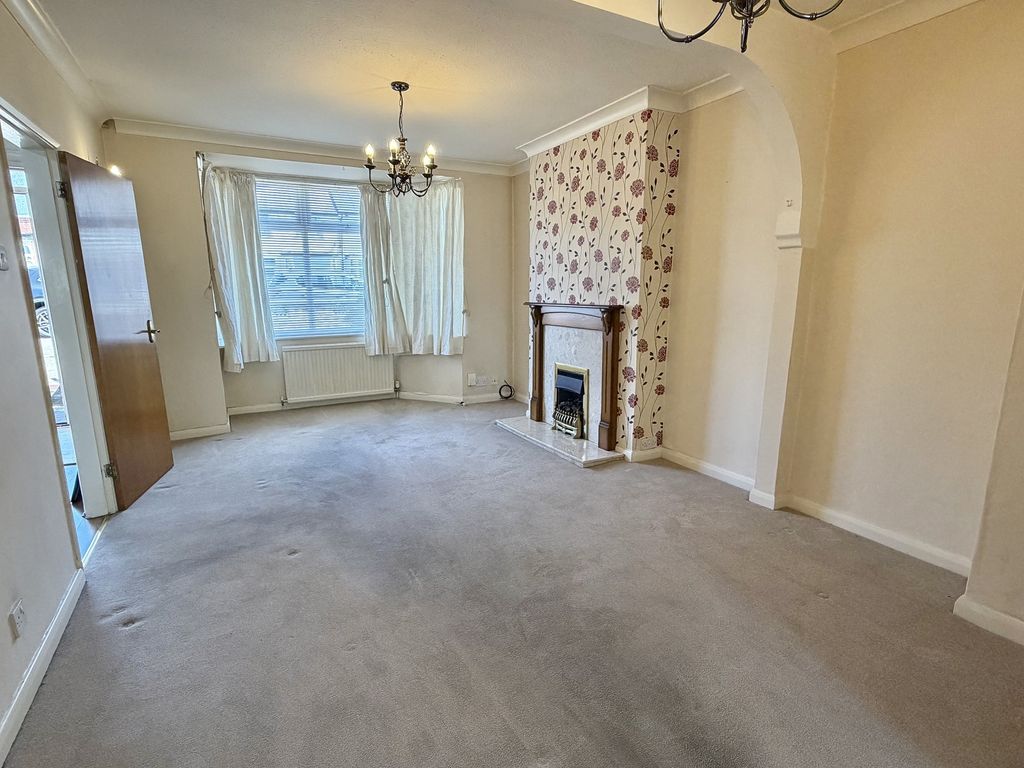 Property photo 3 of 9 Not Specified