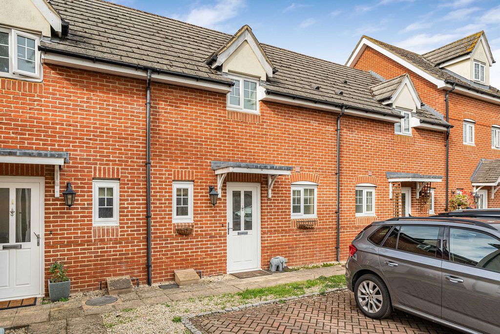 Property photo 2 of 13