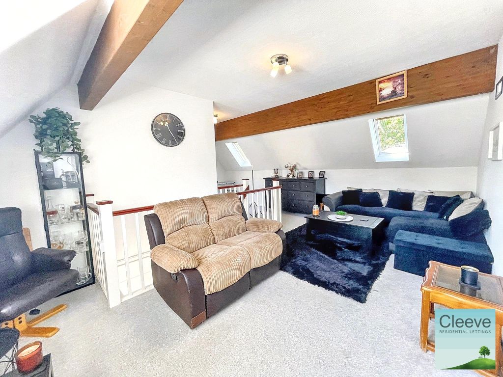 Property photo 3 of 8 8B39E48F-1Aaf-4c39-8B2B-0Dfa63c321B4(2)