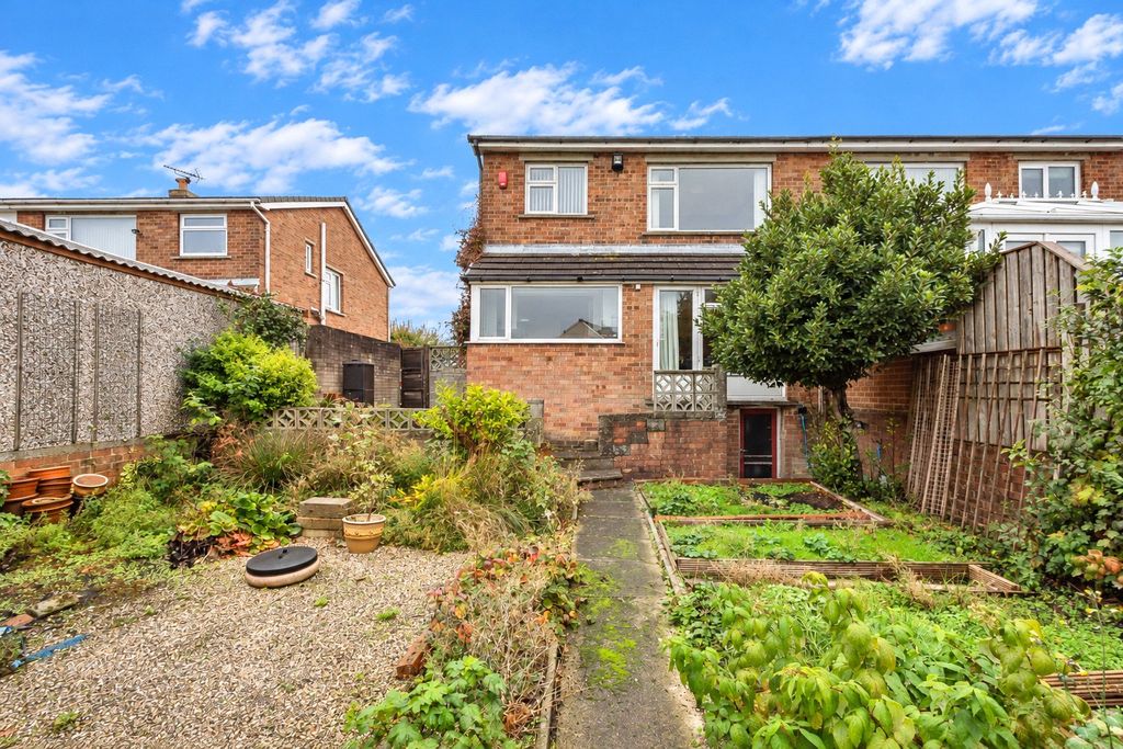 Property photo 2 of 17 Picture No. 31