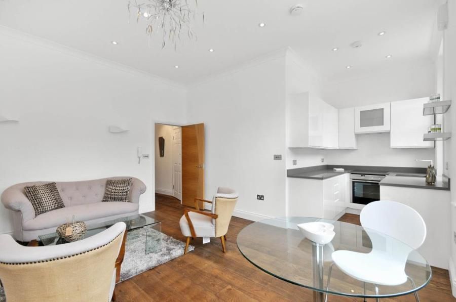 Property photo 3 of 7