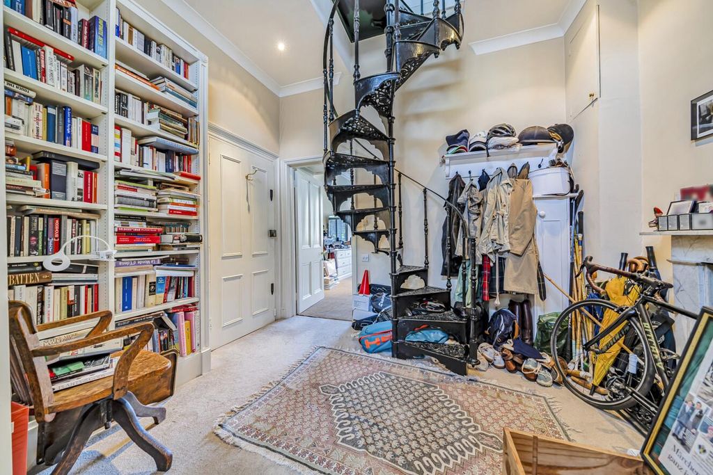 Property photo 2 of 9 Picture 2