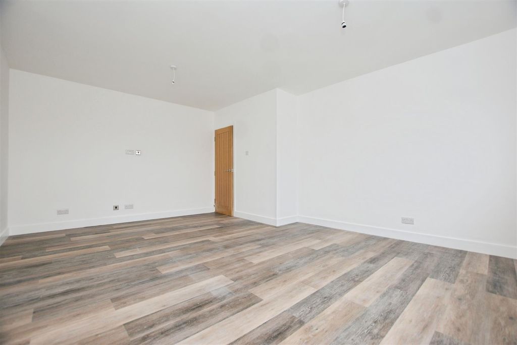 Property photo 3 of 9 02A2A87c-Dsc_0015.Jpg