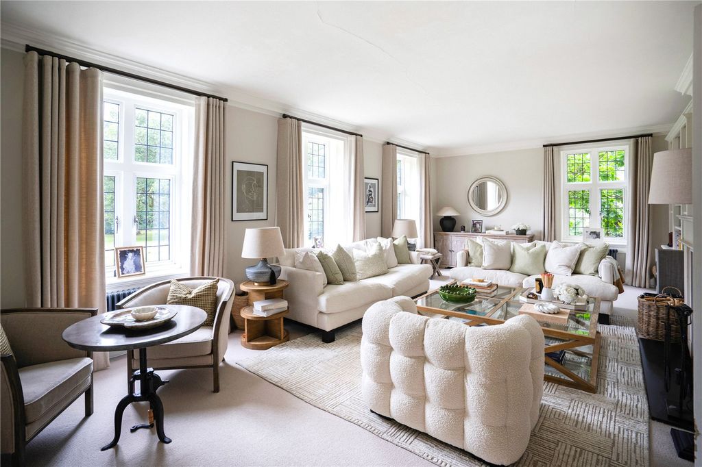 Additional image 5 of 6 bed detached house for saleDurford Wood, Petersfield, Hampshire GU31