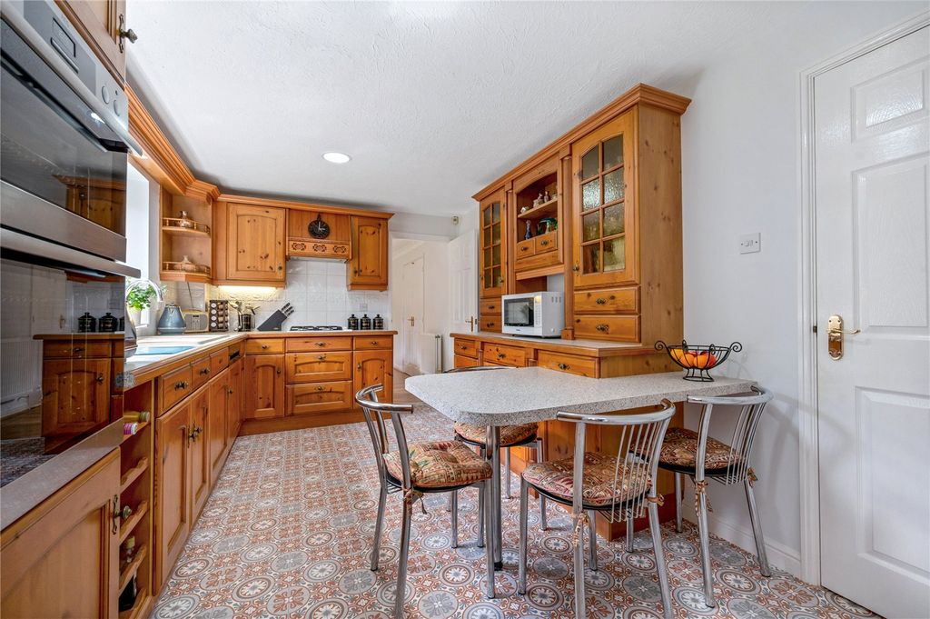 Property photo 3 of 29 Picture 3