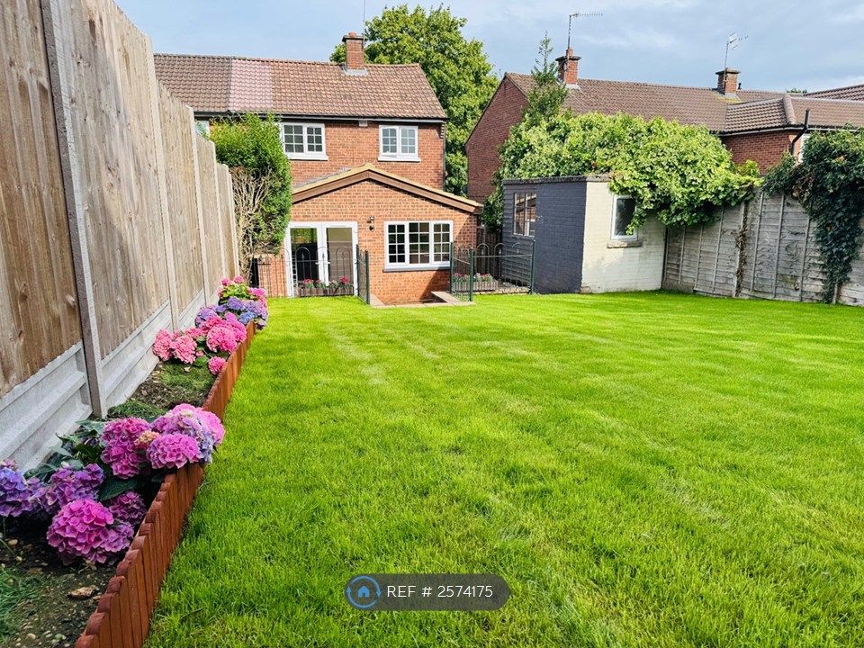 Property photo 3 of 28
