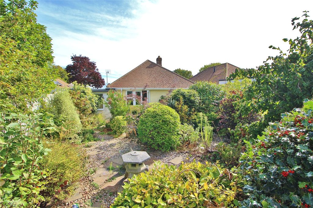 Property photo 2 of 13 Picture No. 33