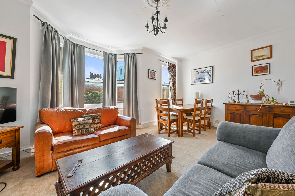 Property photo 2 of 9 Floorplan