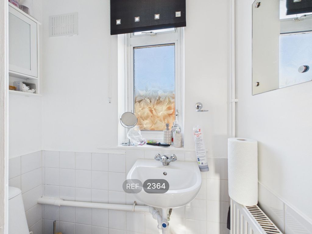 Property photo 3 of 6 WC