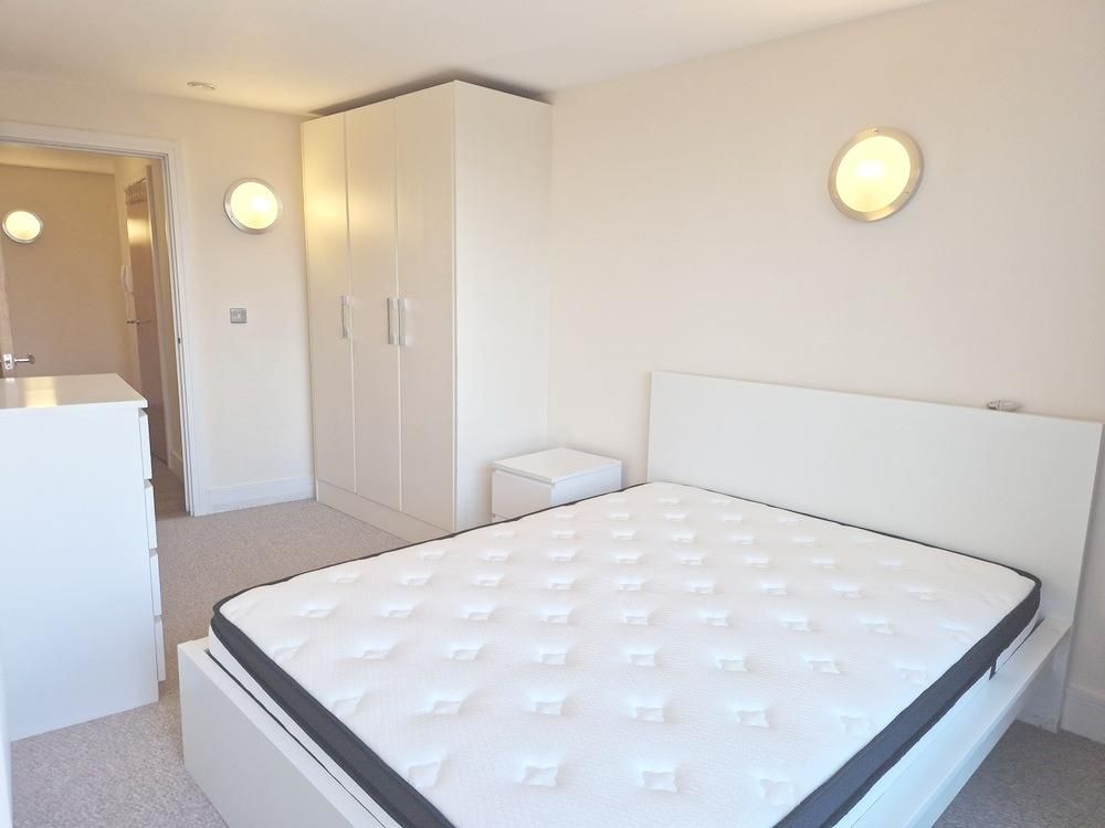 Property photo 3 of 6 Gallery