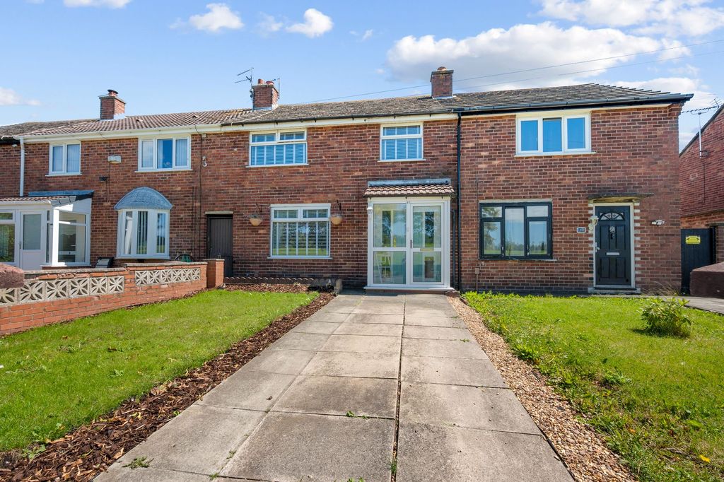 Property photo 1 of 28