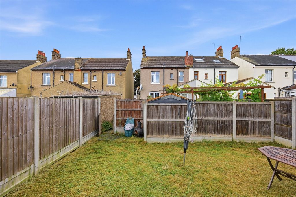 Property photo 2 of 14 Picture No. 20