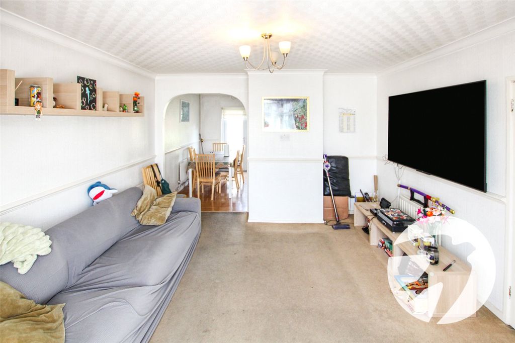 Property photo 2 of 13 Picture No. 03