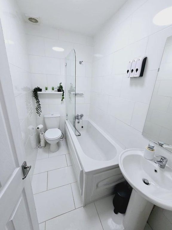 Property photo 2 of 7 100167474.Jpg