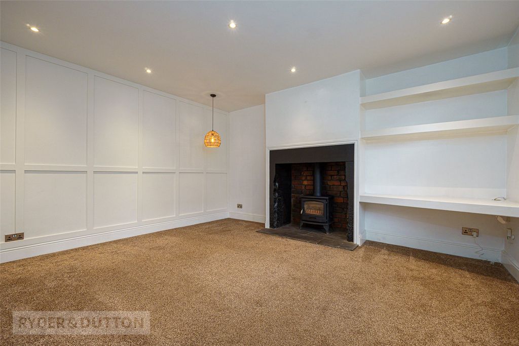 Property photo 2 of 14 Living Room