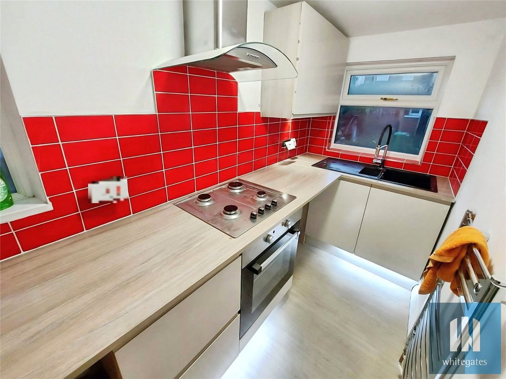 Property photo 2 of 14 Picture No. 30