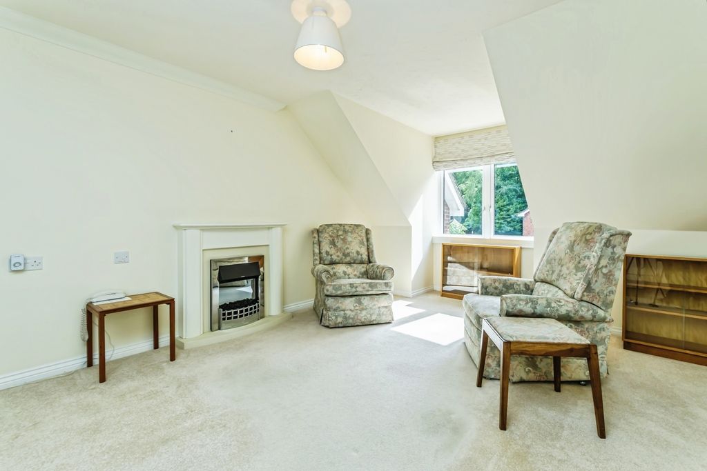 Property photo 3 of 16 Pbox-Img.Jpg
