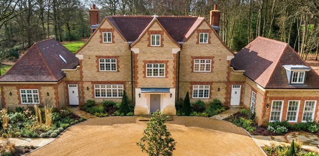 Property photo 3 of 3