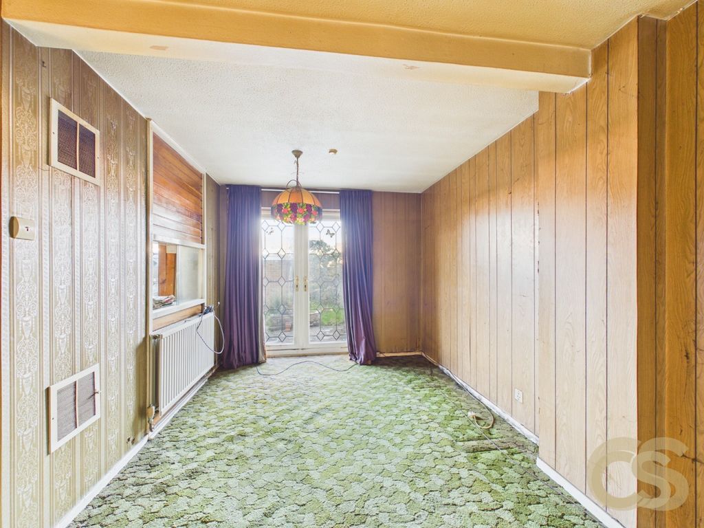 Property photo 3 of 14 5564463