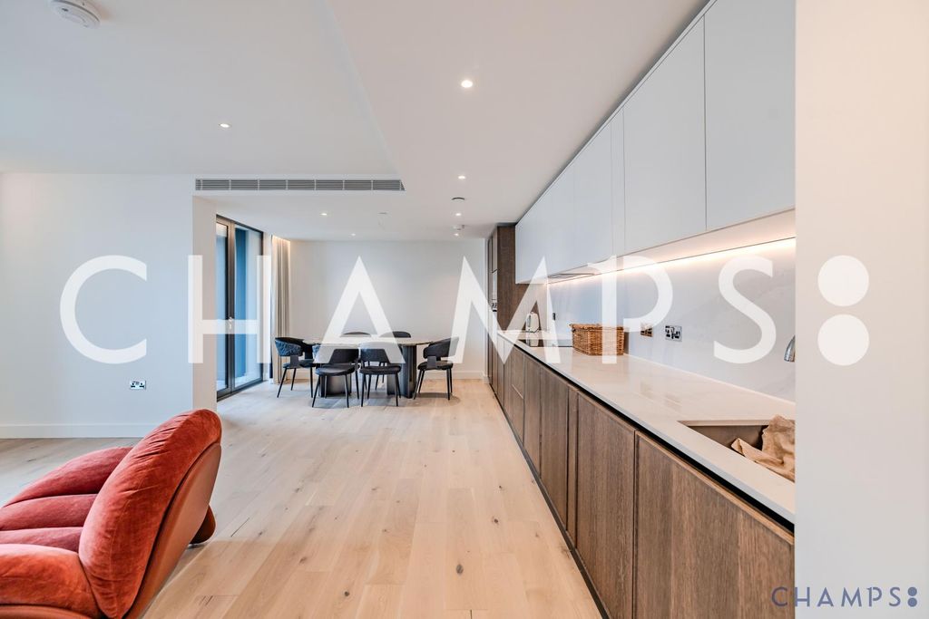 Property photo 3 of 7 Gallery