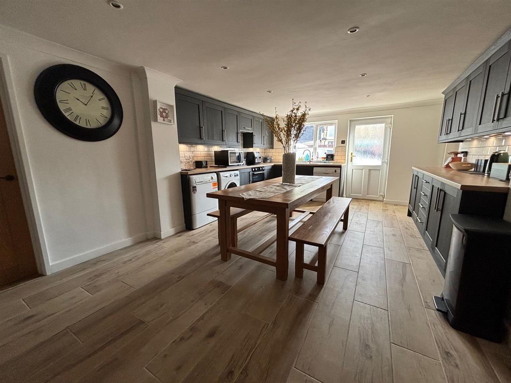 Property photo 3 of 22 Img_3803.Jpg