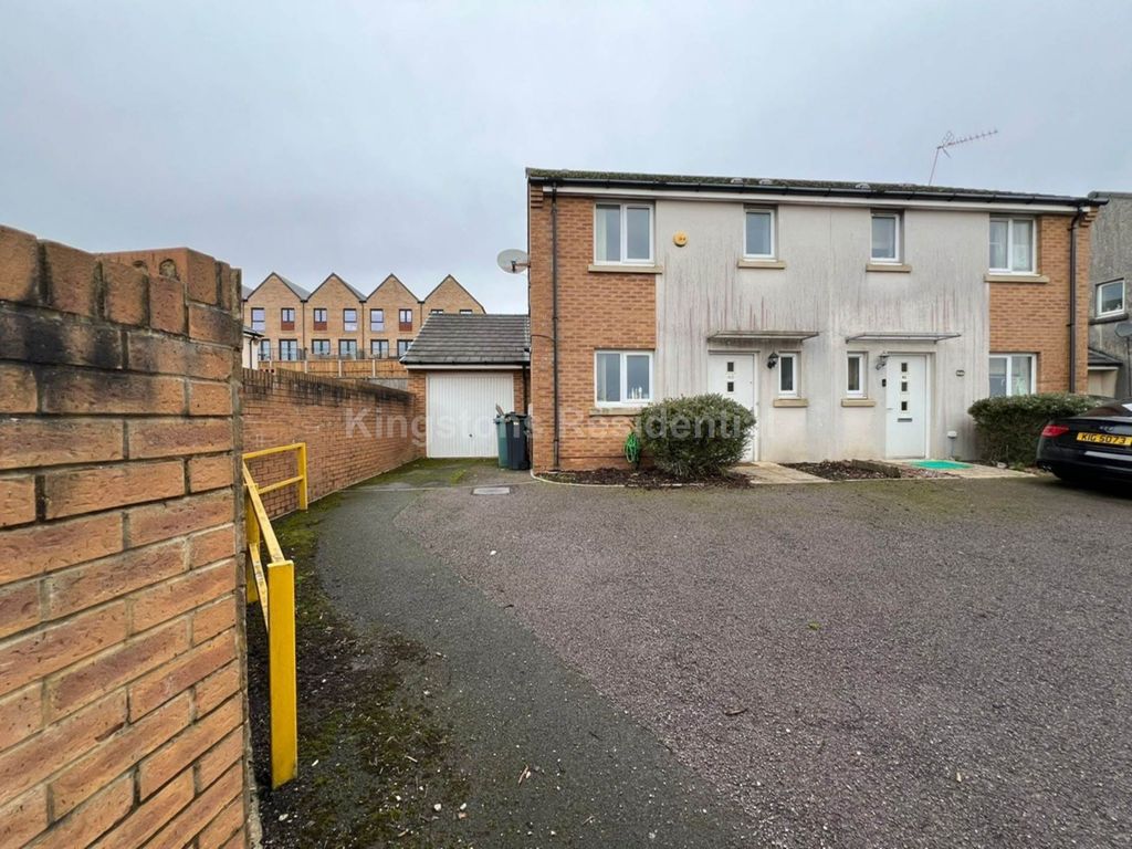 Property photo 1 of 13