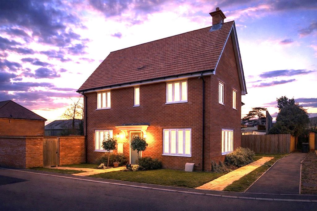 Property photo 1 of 16