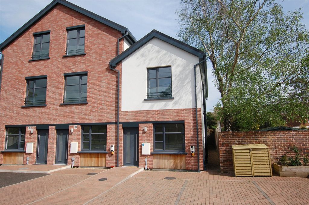 Property photo 1 of 13 Picture No. 23