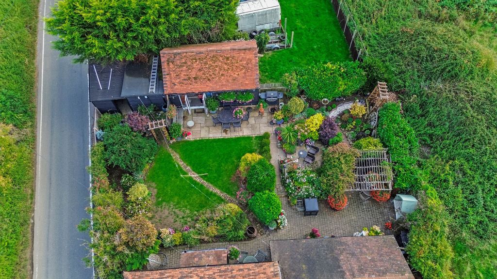 Additional image 28 of 5 bed detached house for saleLittle Elms, Rye Hill, Harlow CM18