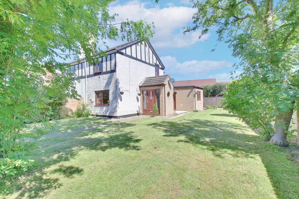 Property photo 2 of 11 Img_14154_8_Large.Jpg