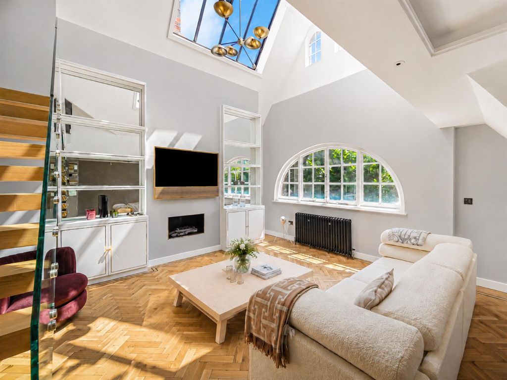 Property photo 1 of 15 B137732F-d108-4054-A75c-85B600A9E46A.Png