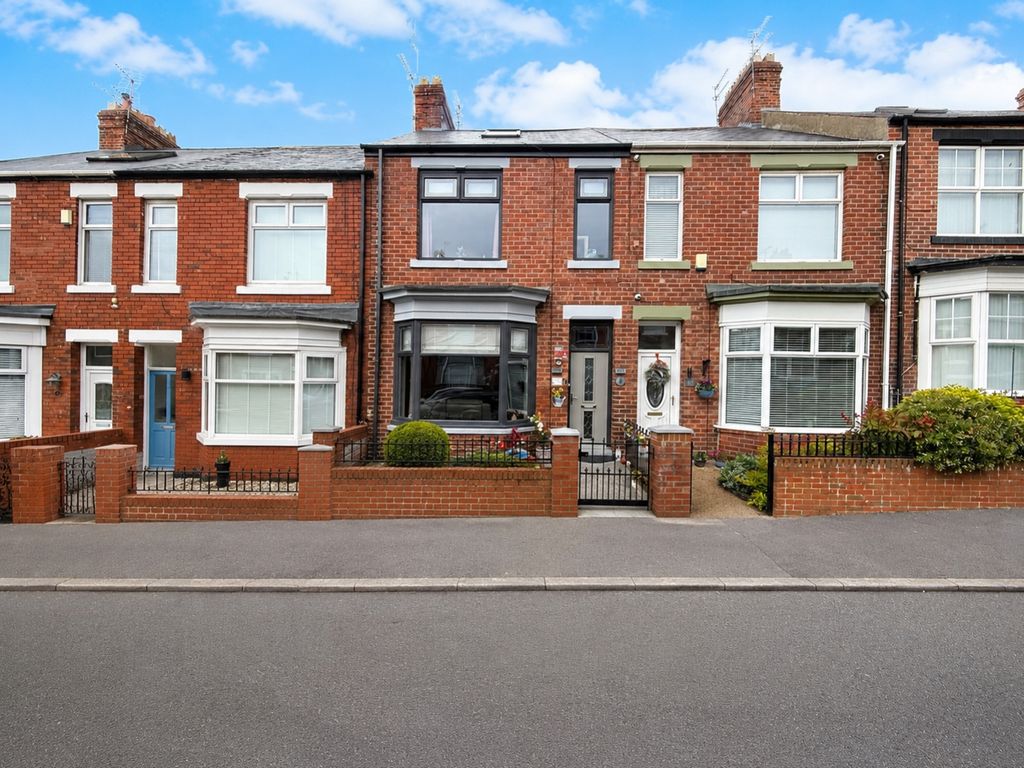 Property photo 1 of 37 95F8A43F-2340-420D-9259-Da40E44B7219