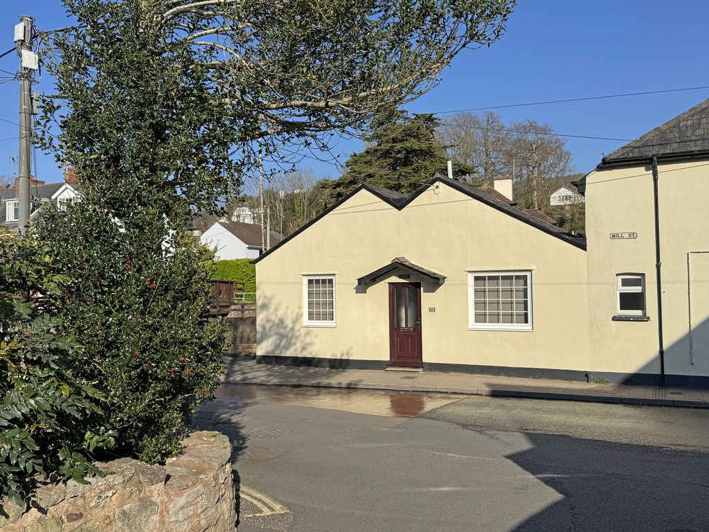 Property photo 1 of 12 Photo 13