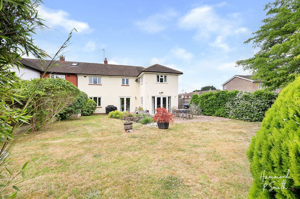 Property photo 3 of 24