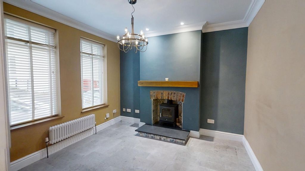 Property photo 2 of 13 21-Hambro-Rd-Portland-Dorset-UK-12172025_134420