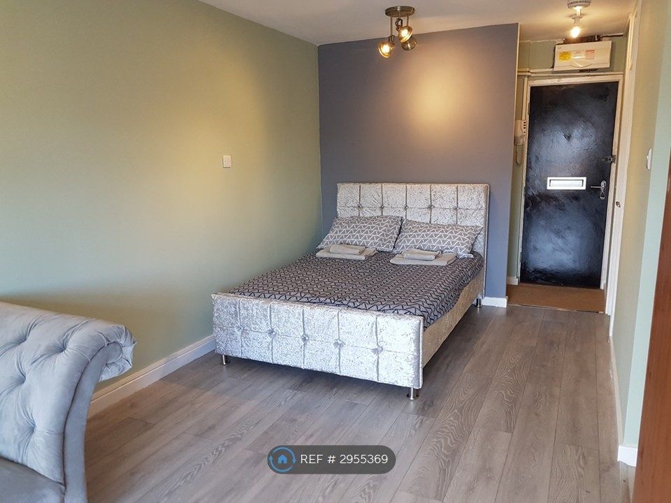 Property photo 1 of 14 Double Bed
