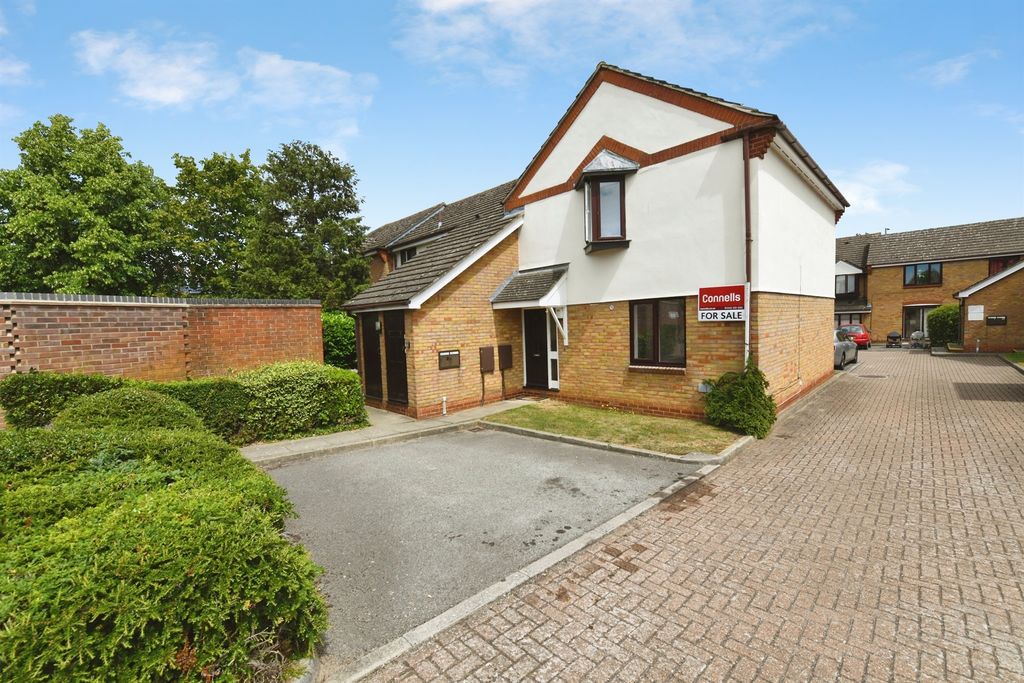 Property photo 1 of 7