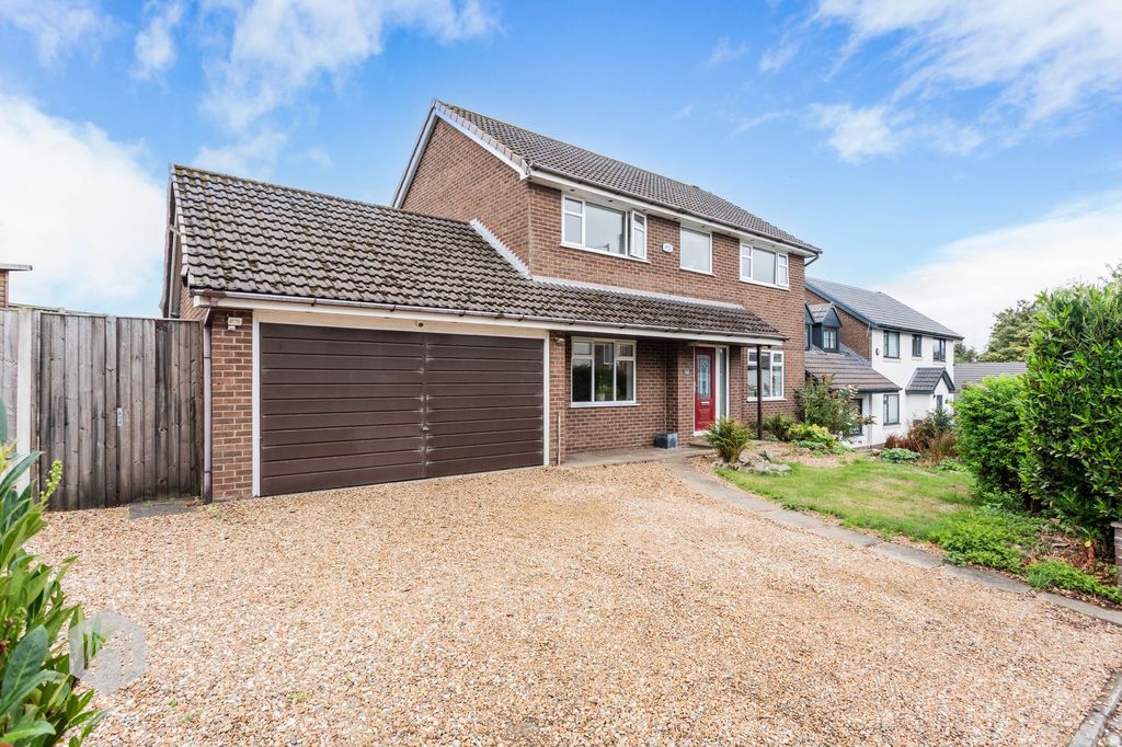 Property photo 1 of 36