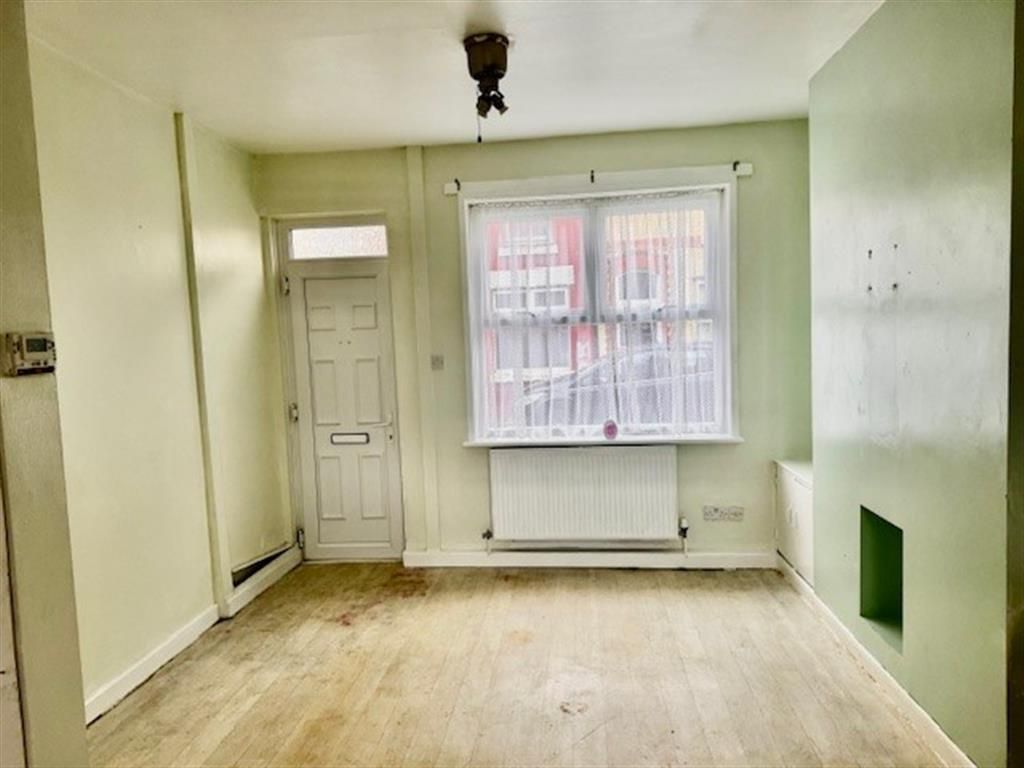 Property photo 2 of 6