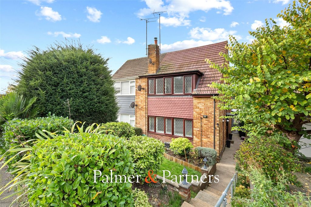 Property photo 1 of 19 Picture No. 07