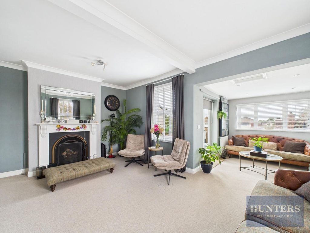 Property photo 2 of 29 Living Room