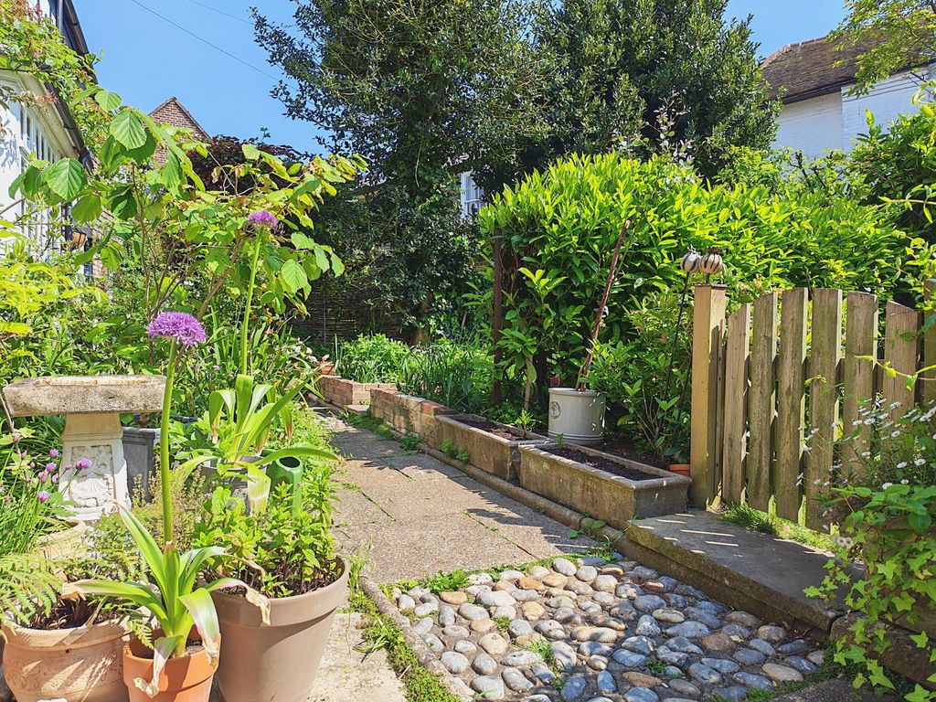 Property photo 3 of 29