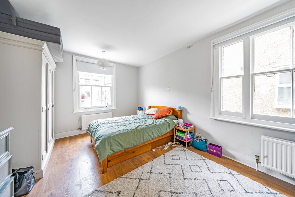Property photo 3 of 7 1102754 (4)