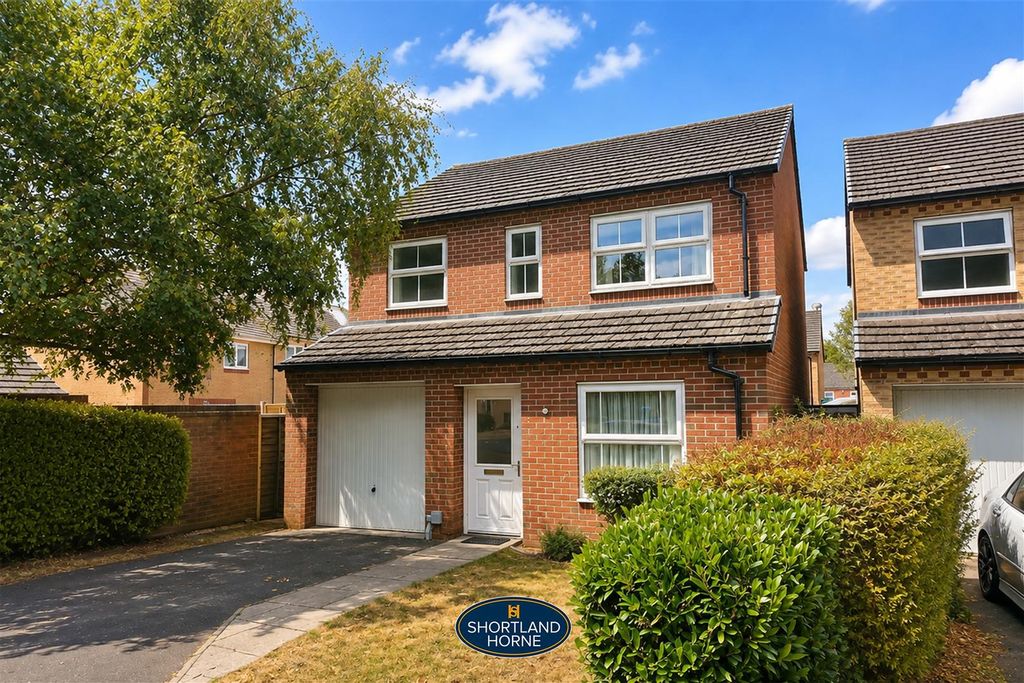 Property photo 1 of 27 Cherrytree.Jpg